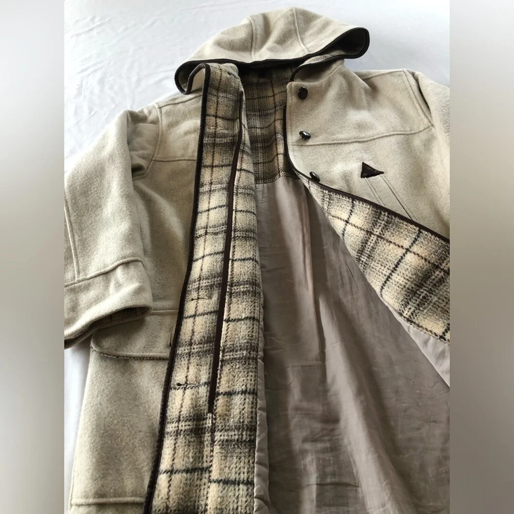 Club manteau m’en off white cream coat. - Picture 13 of 13